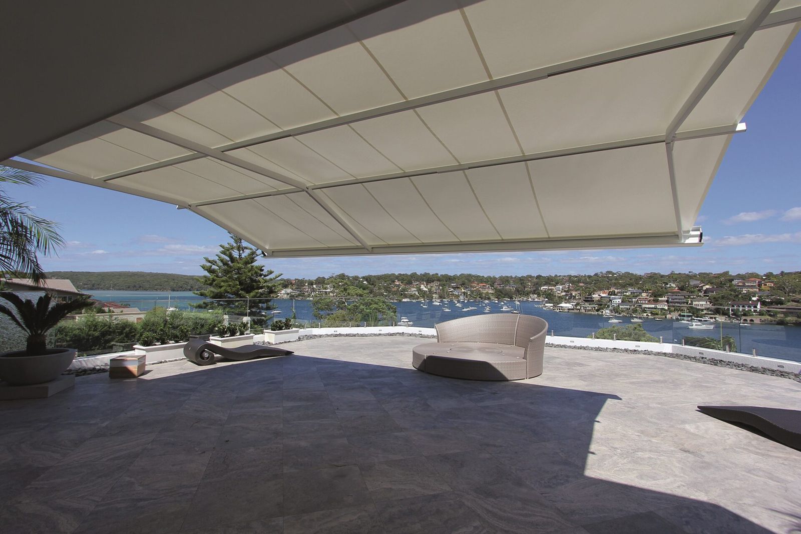 LEINER CASA SunRain