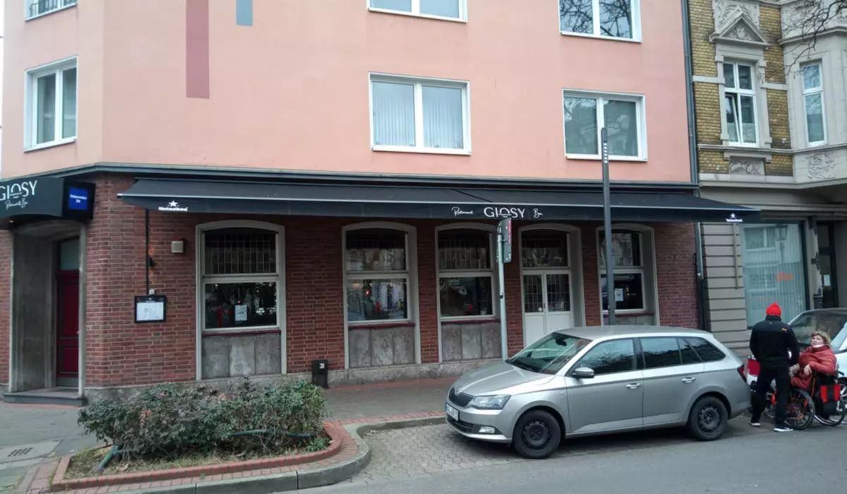 Neue Gelenkarmmarkise in Düsseldorf