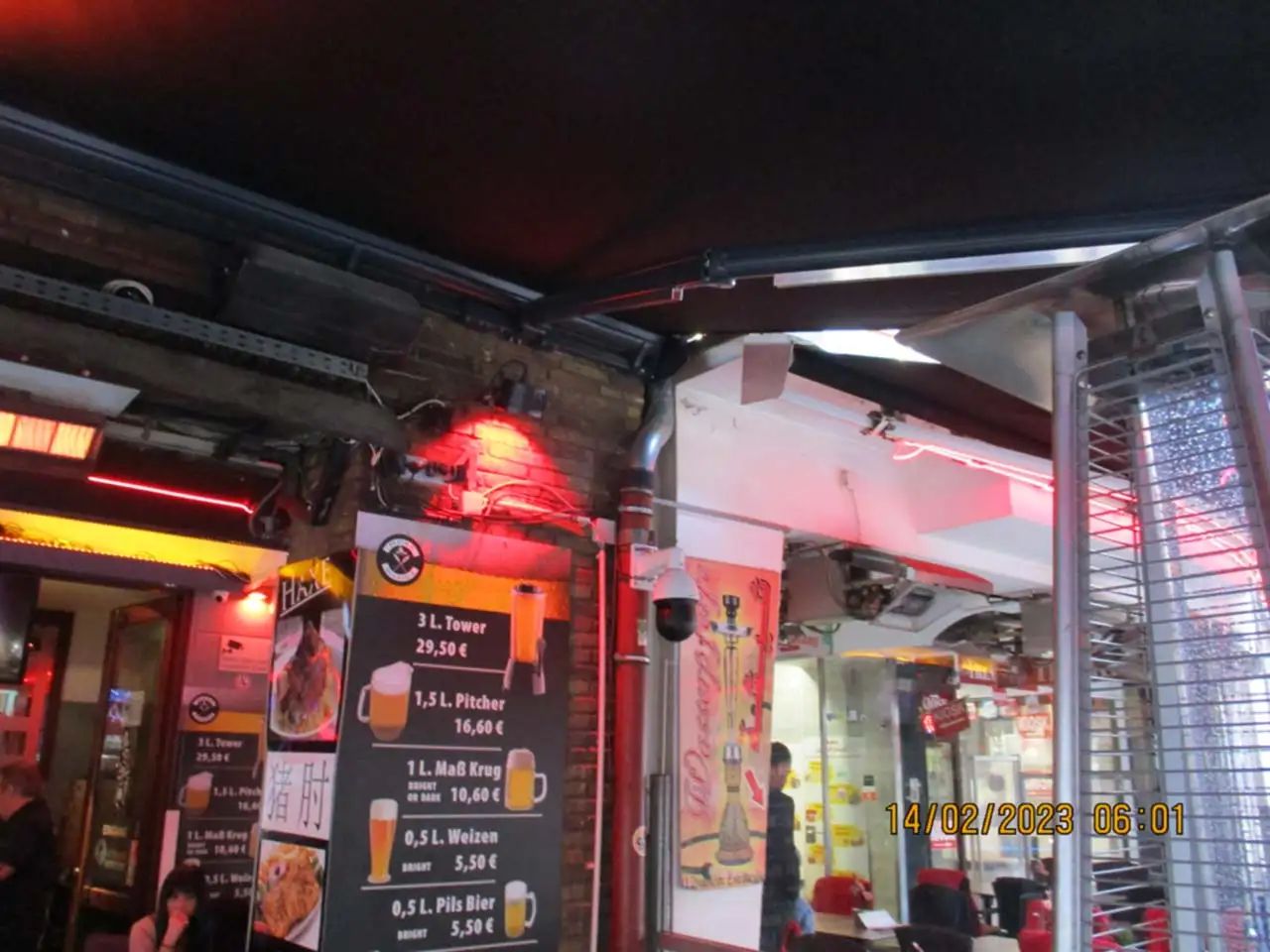 Neue Markise und Windschutz für die Hexe in Düsseldorf
