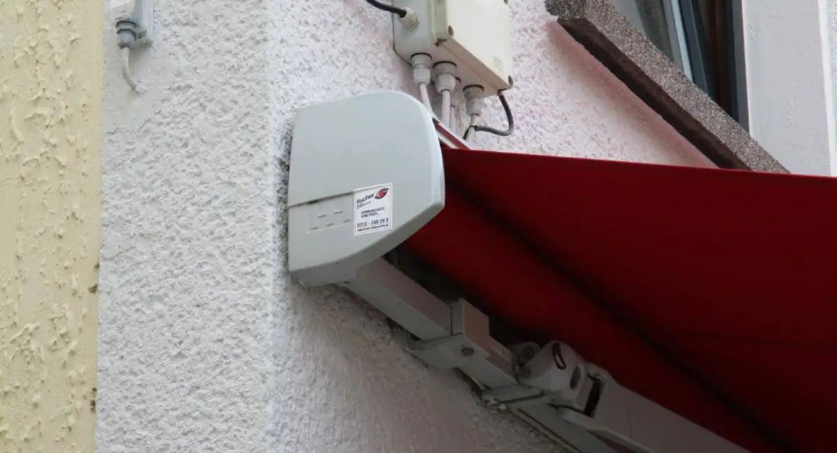 Eiscafé Calchera in Schleiden mit neuer Markise